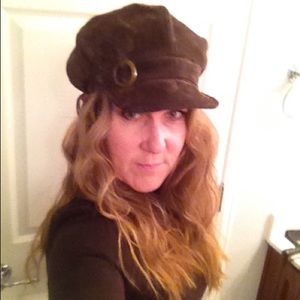 Meet your Posher, Leilani